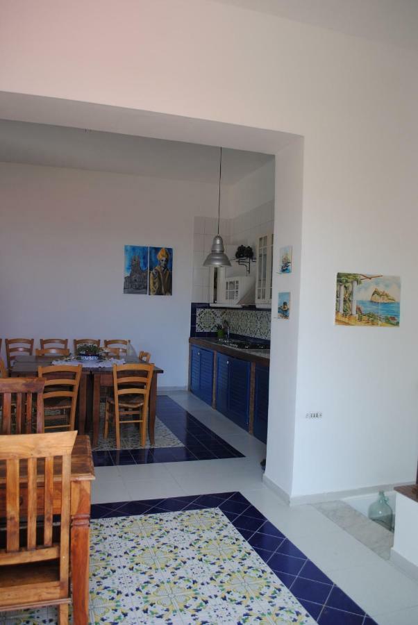 Miracoletti38 Hotel Napoli Ngoại thất bức ảnh
