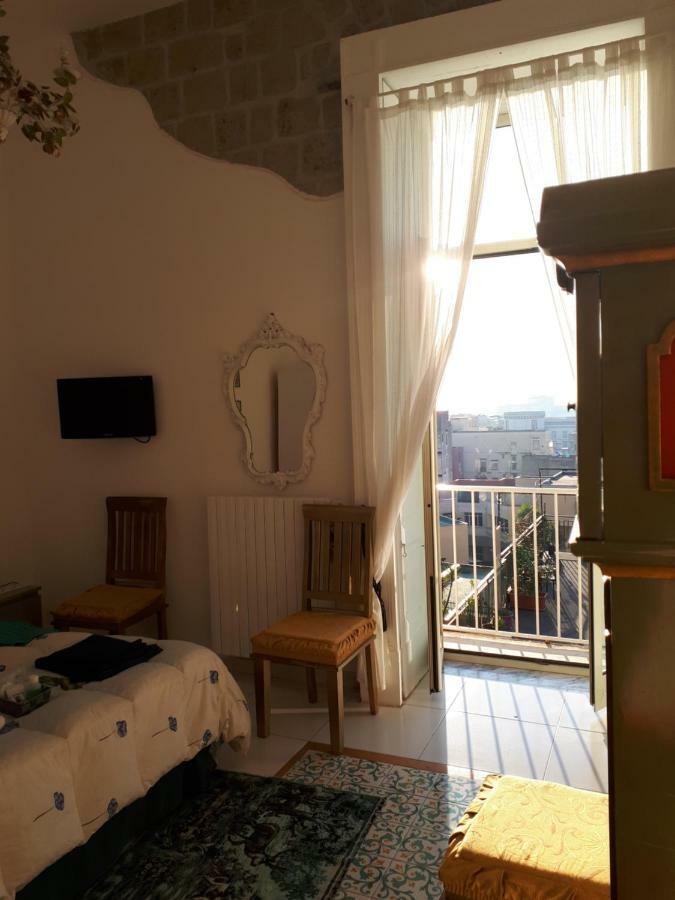 Miracoletti38 Hotel Napoli Ngoại thất bức ảnh