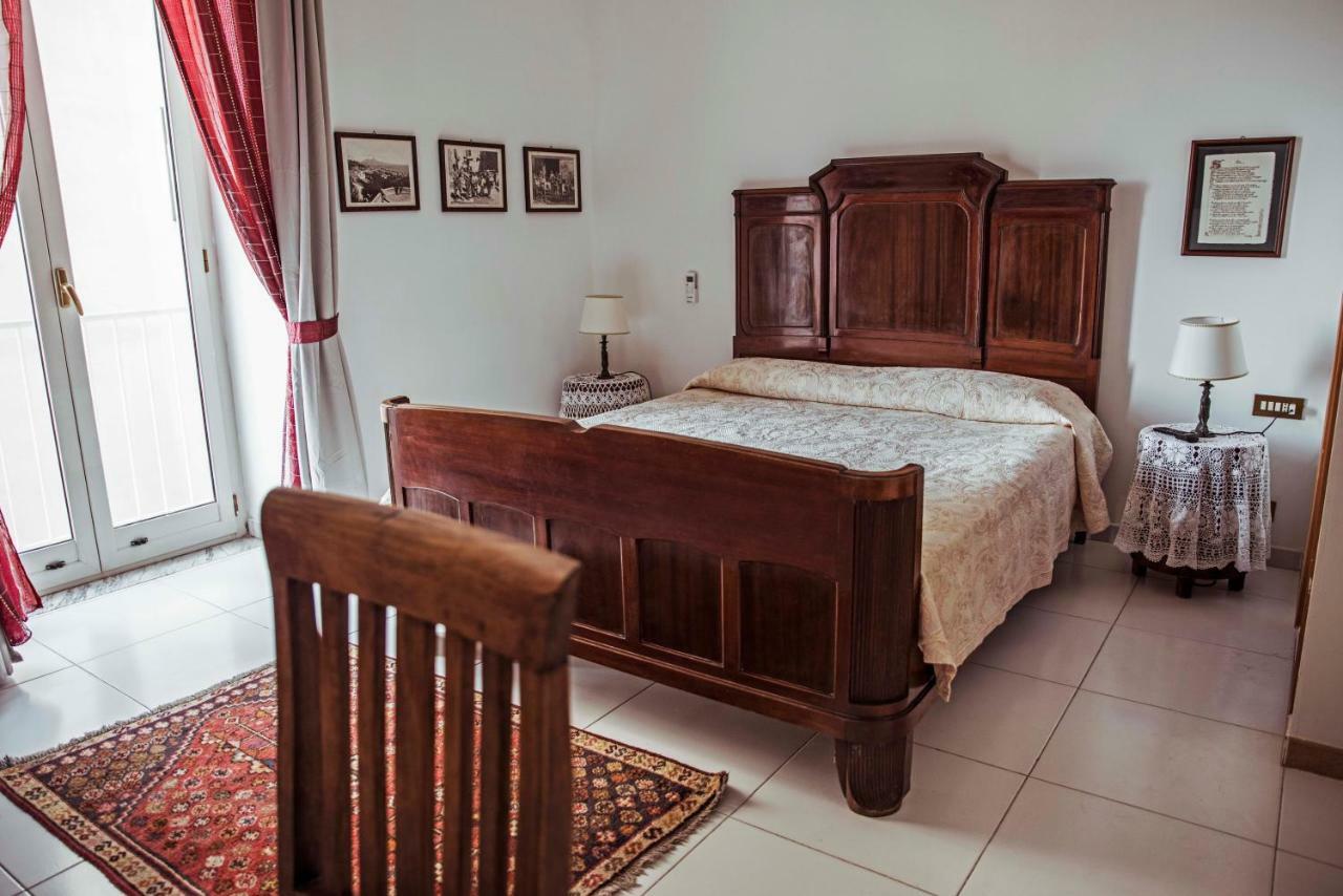 Miracoletti38 Hotel Napoli Ngoại thất bức ảnh